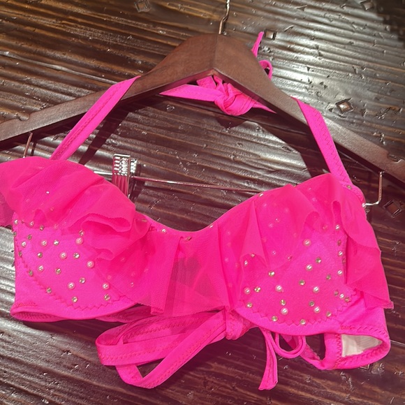BARBIE PINK PEARLS AND RHINESTONES custom made bikini top. SOOOO HOT! - Picture 3 of 9
